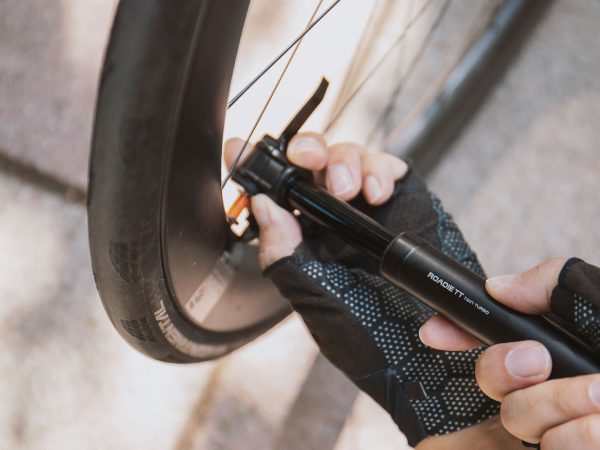 Bơm mini cầm tay, Topeak TRTT-2B Roadie TT, 160psi, màu đen - Ảnh 3